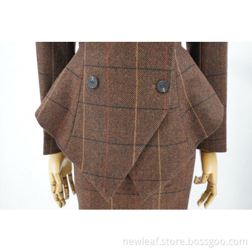 ladies coat four button front pocket